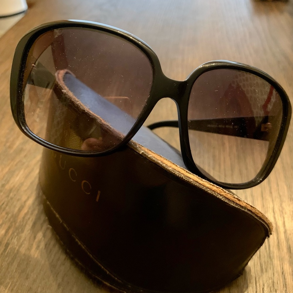 Gucci sunglasses